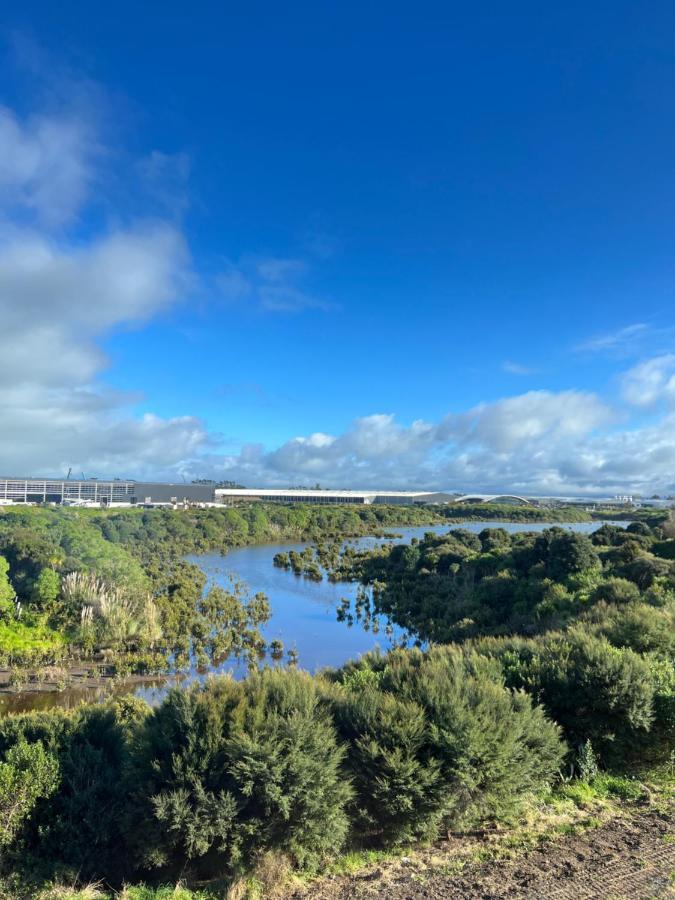 Manha Hotel Auckland Airport Zewnętrze zdjęcie